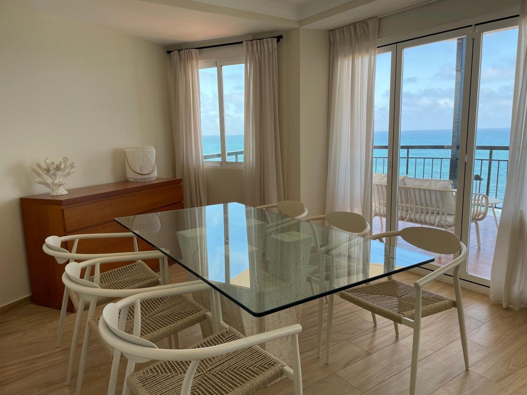 Boutique - Presidente - Premium En Primera Linea De Playa